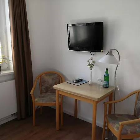Homestay szállás Gaestehaus _ Strandhalle *