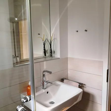 Homestay szállás Gaestehaus _ Strandhalle *