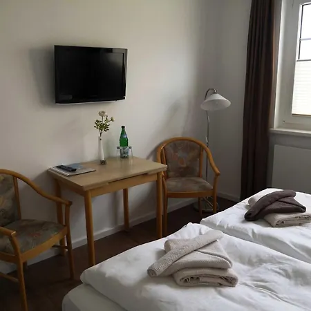 Gaestehaus _ Strandhalle * Ahrenshoop