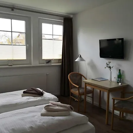 Gaestehaus _ Strandhalle