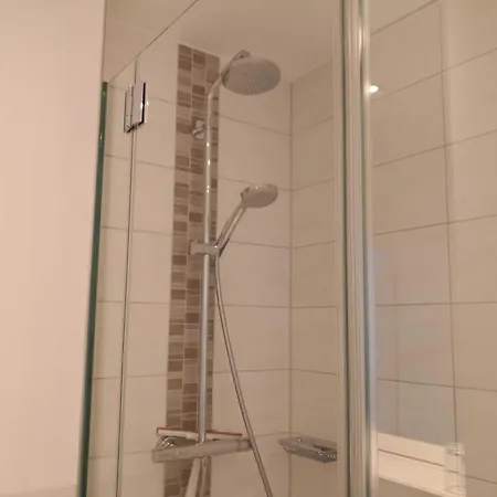 Gaestehaus _ Strandhalle Homestay szállás *